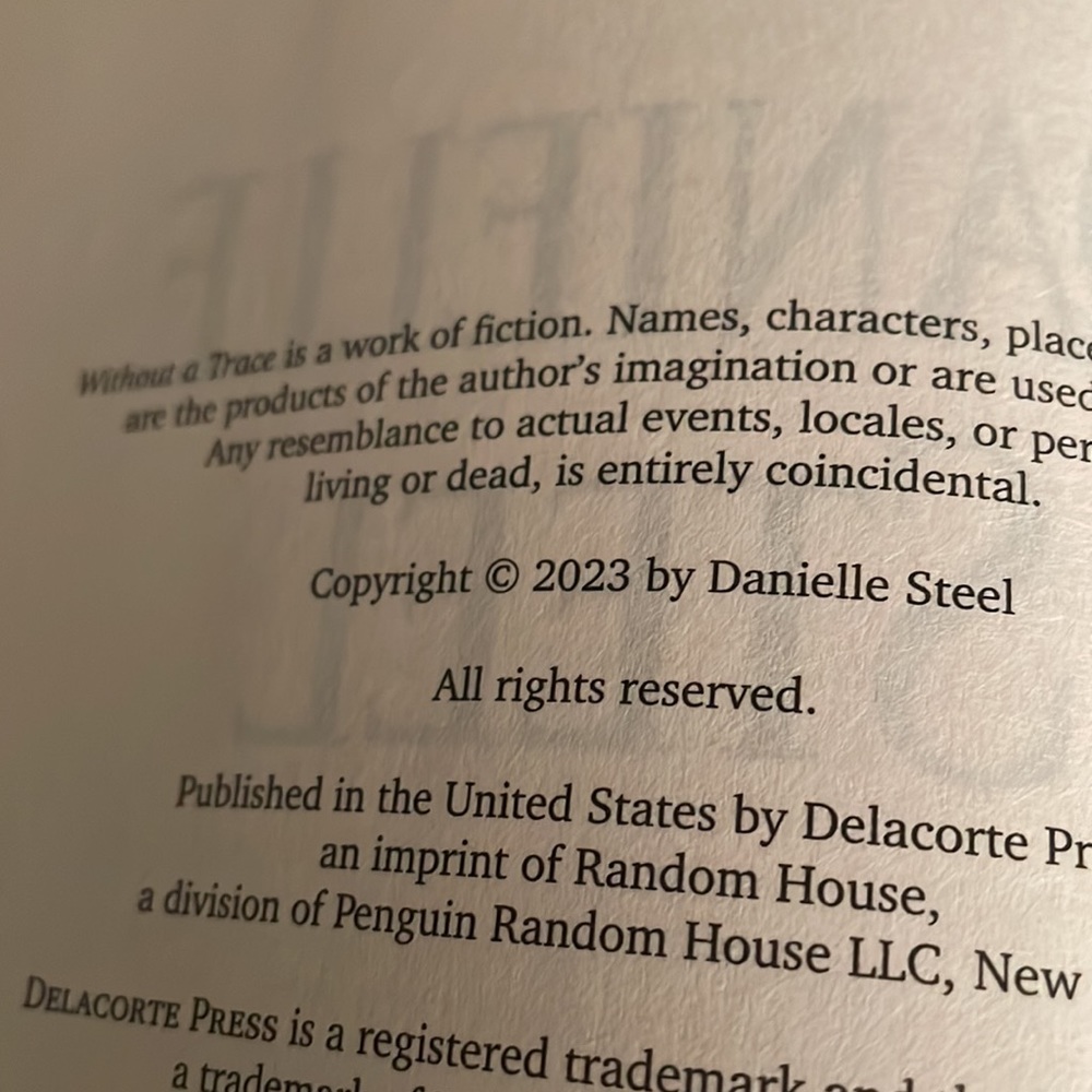 🎈Without a Trace by Danielle Steel. 2023. Hardcover🎈 - Picture 4 of 7